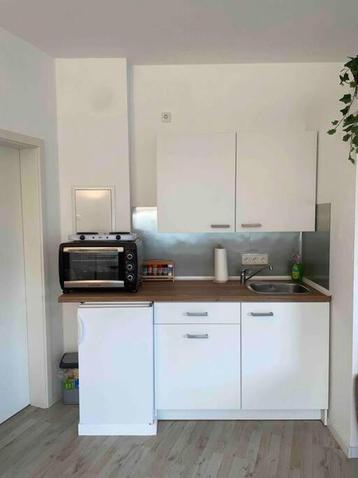Schoenes Bungalow, Check-In Kontaktlos, Zentral Ντούισμπουργκ Εξωτερικό φωτογραφία