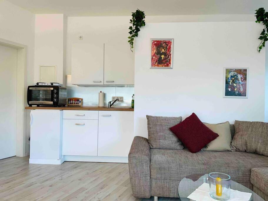 Schoenes Bungalow, Check-In Kontaktlos, Zentral Ντούισμπουργκ Εξωτερικό φωτογραφία
