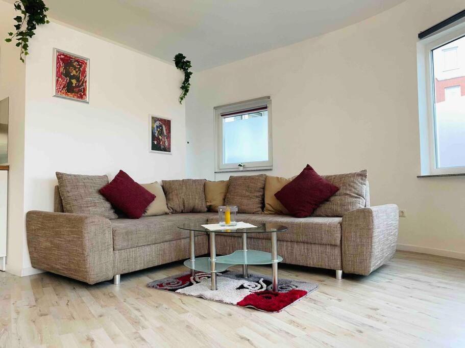 Schoenes Bungalow, Check-In Kontaktlos, Zentral Ντούισμπουργκ Εξωτερικό φωτογραφία
